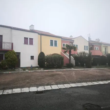 Semesterbostad Good Time House