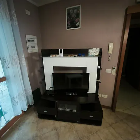 Good Time House Vakantiehuis Aprilia Marittima
